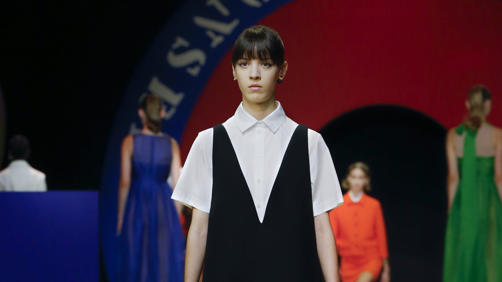 Look 4