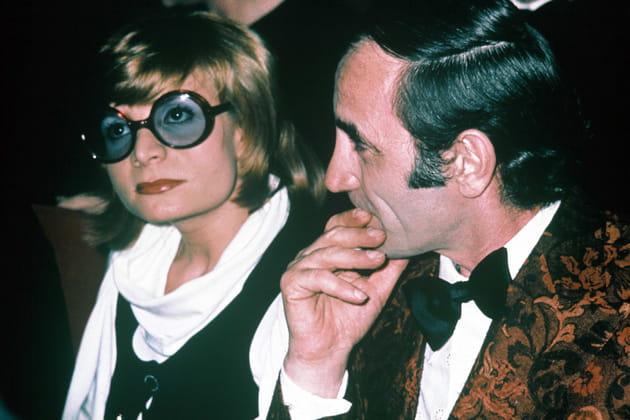 Avec sa soeur a&icirc;n&eacute;e Aida Aznavour au spectacle de Jerry Lewis l'Olympia,1971