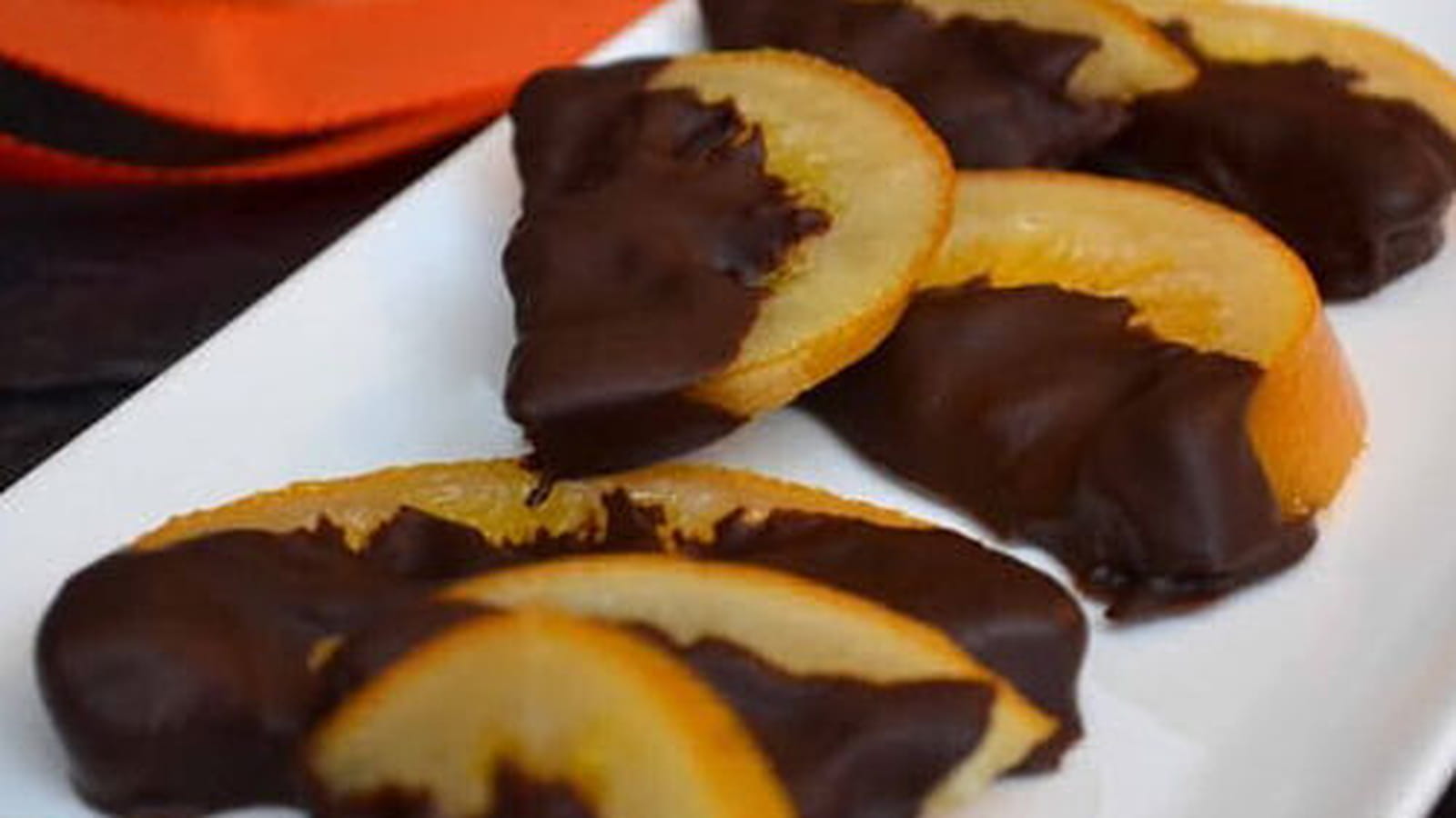 Oranges confites au chocolat noir