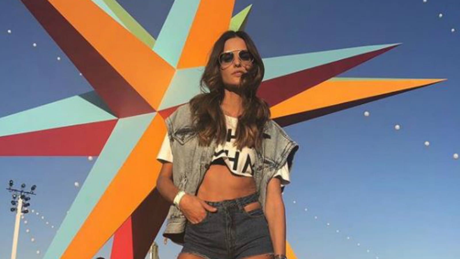 @izabelgoulart