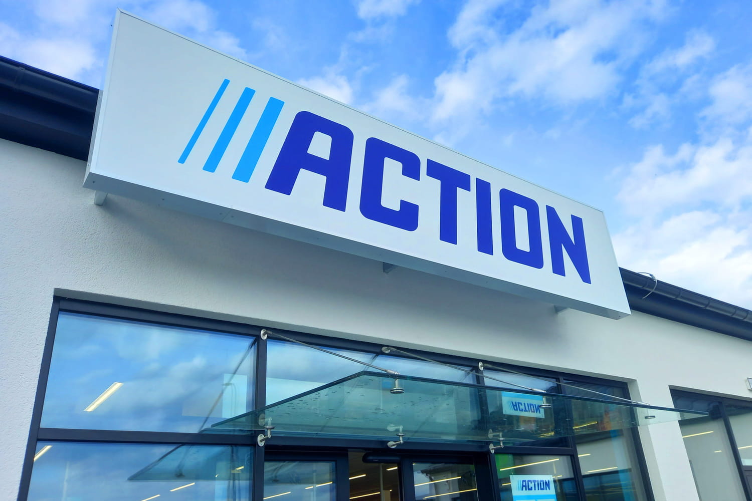 Inédit chez Action, ce produit élimine le calcaire des toilettes pour longtemps