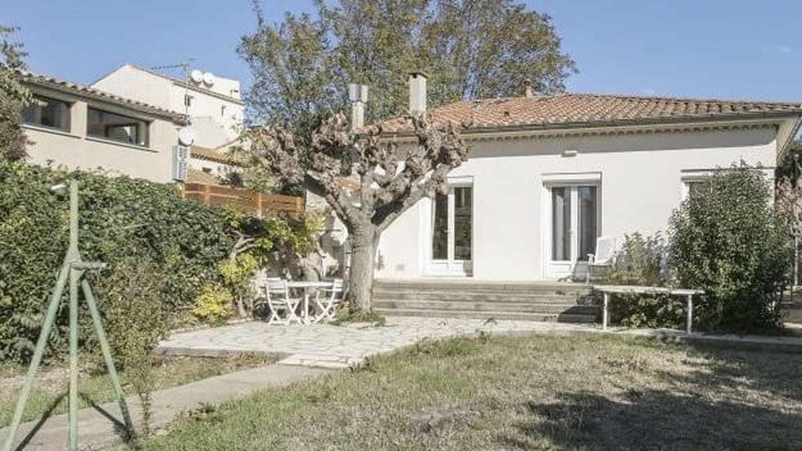 Pavillon avant