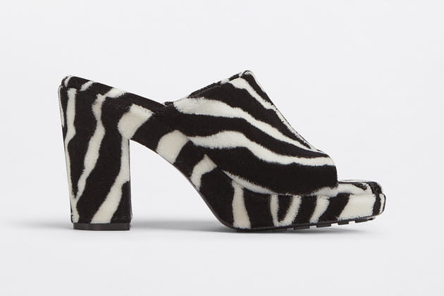 Mules "Gleam" de Bottega Veneta