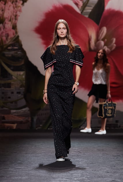 Look 36&nbsp;du d&eacute;fil&eacute;&nbsp;Chanel&nbsp;printemps-&eacute;t&eacute; 2024