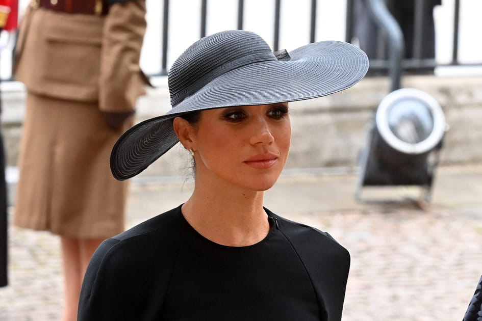 Le smoky eyes brun de Meghan Markle