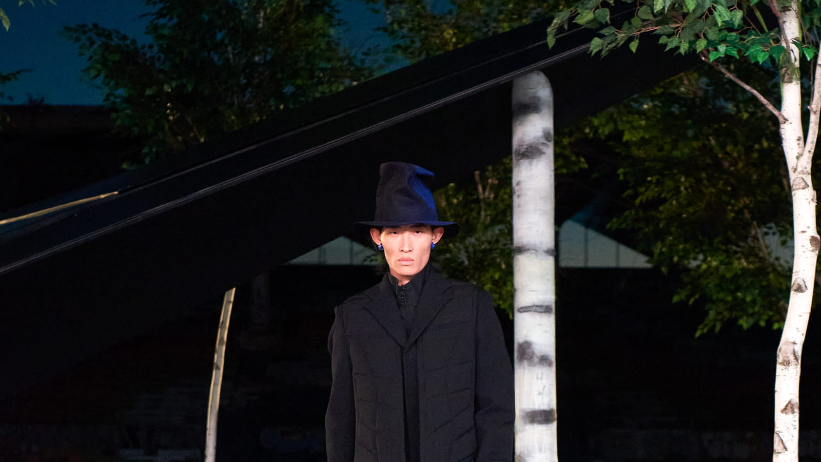 Look 8