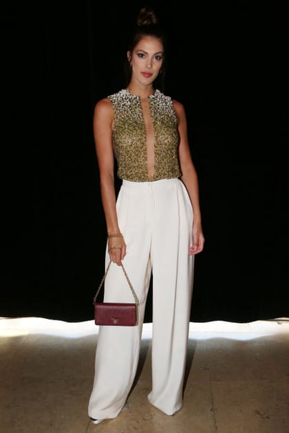 Iris Mittenaere au d&eacute;fil&eacute; St&eacute;phane Rolland