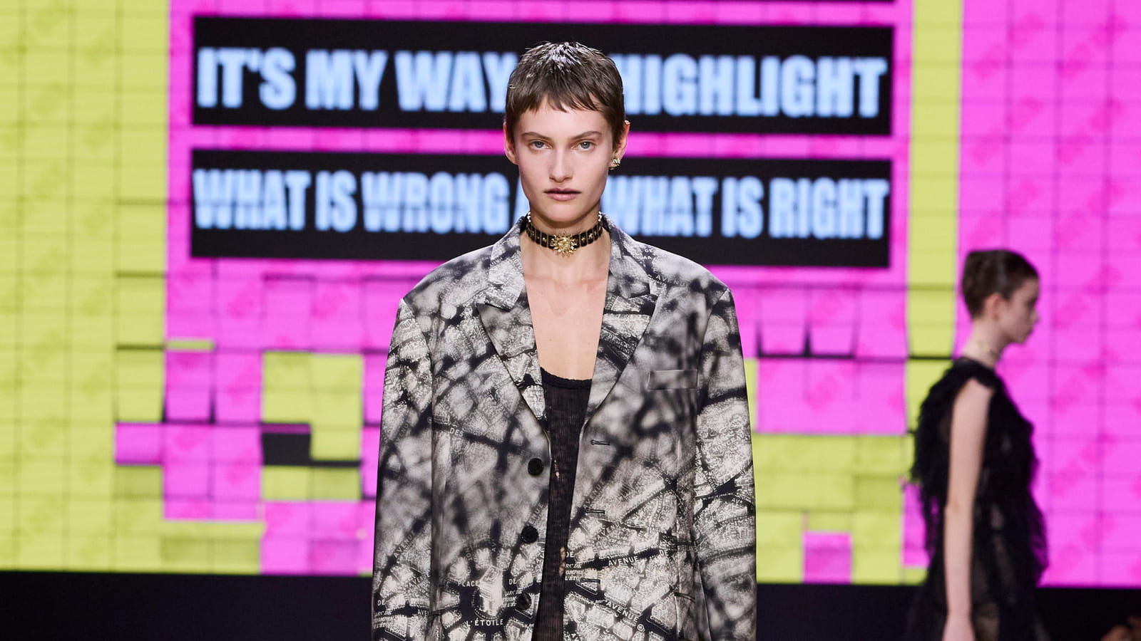 Look 13