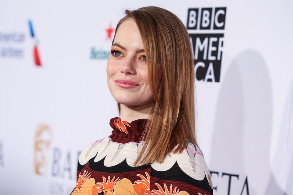 Les cheveux lisses d'Emma Stone