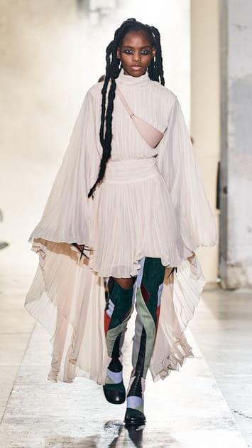 D&eacute;fil&eacute; Rochas automne-hiver 2022-2023