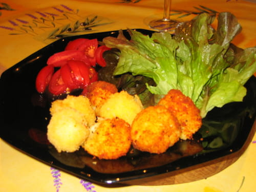 Beignets de pomme de terre au fromage ail et fines herbes