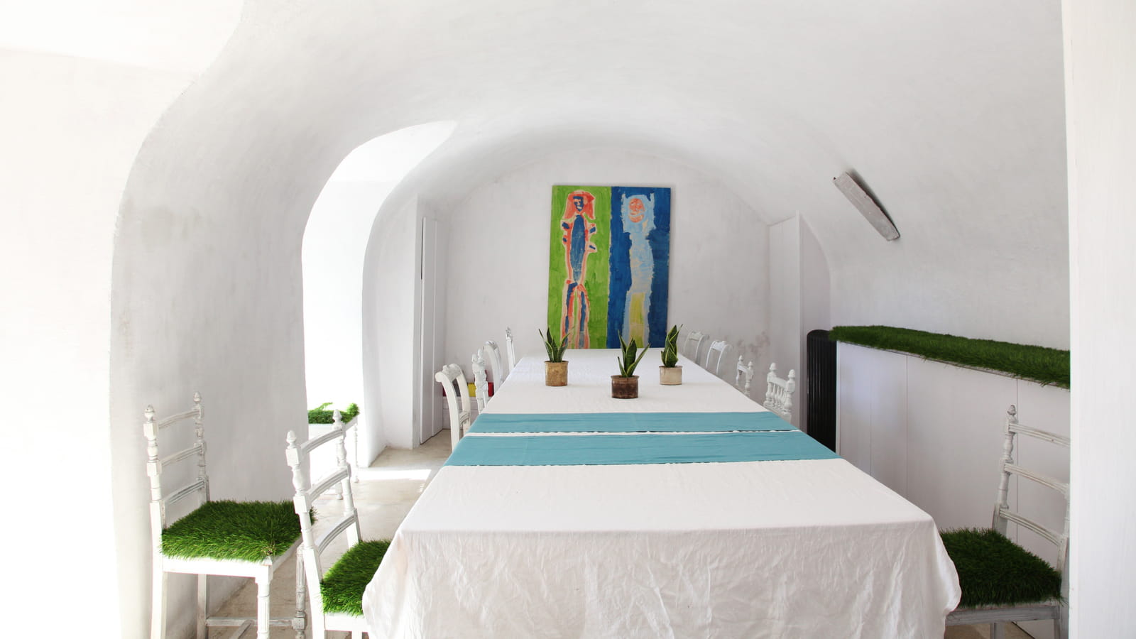 Salle à manger immaculée