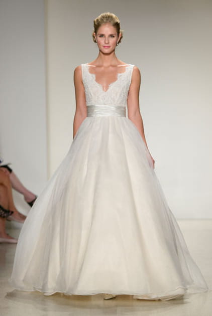 La robe décolletée Anne Barge