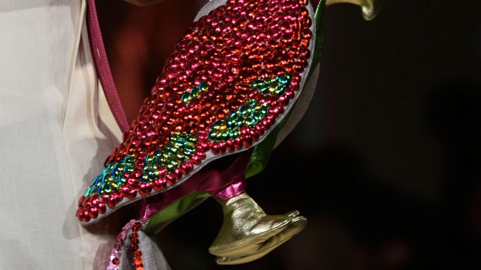 Sac perroquet Charlotte Olympia