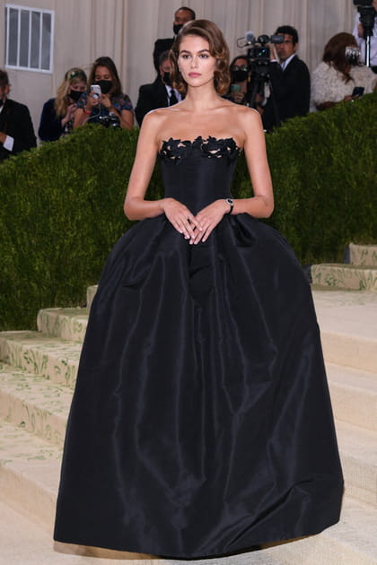 Kaia Gerber en robe bustier