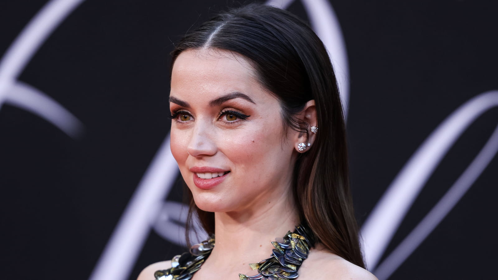 Ana de Armas et son make-up chic