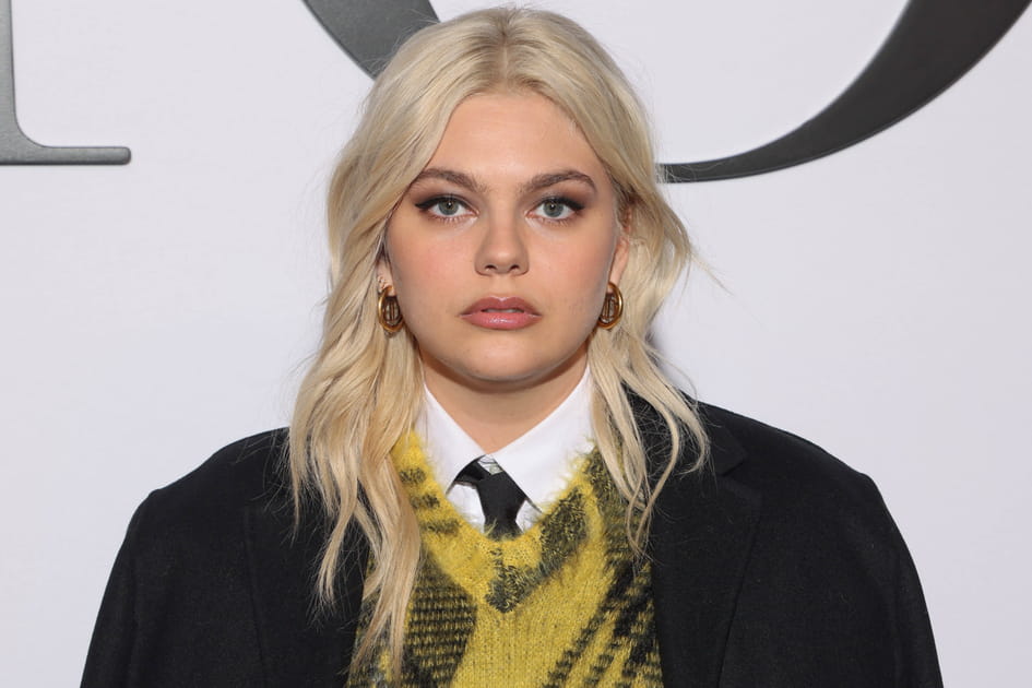 Le smoky eye brun de Louane