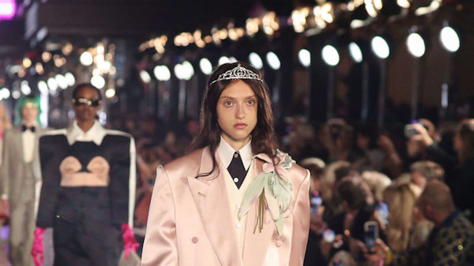 Look 7