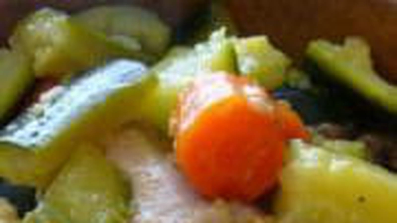 Tajine poulet aux courgettes et carottes