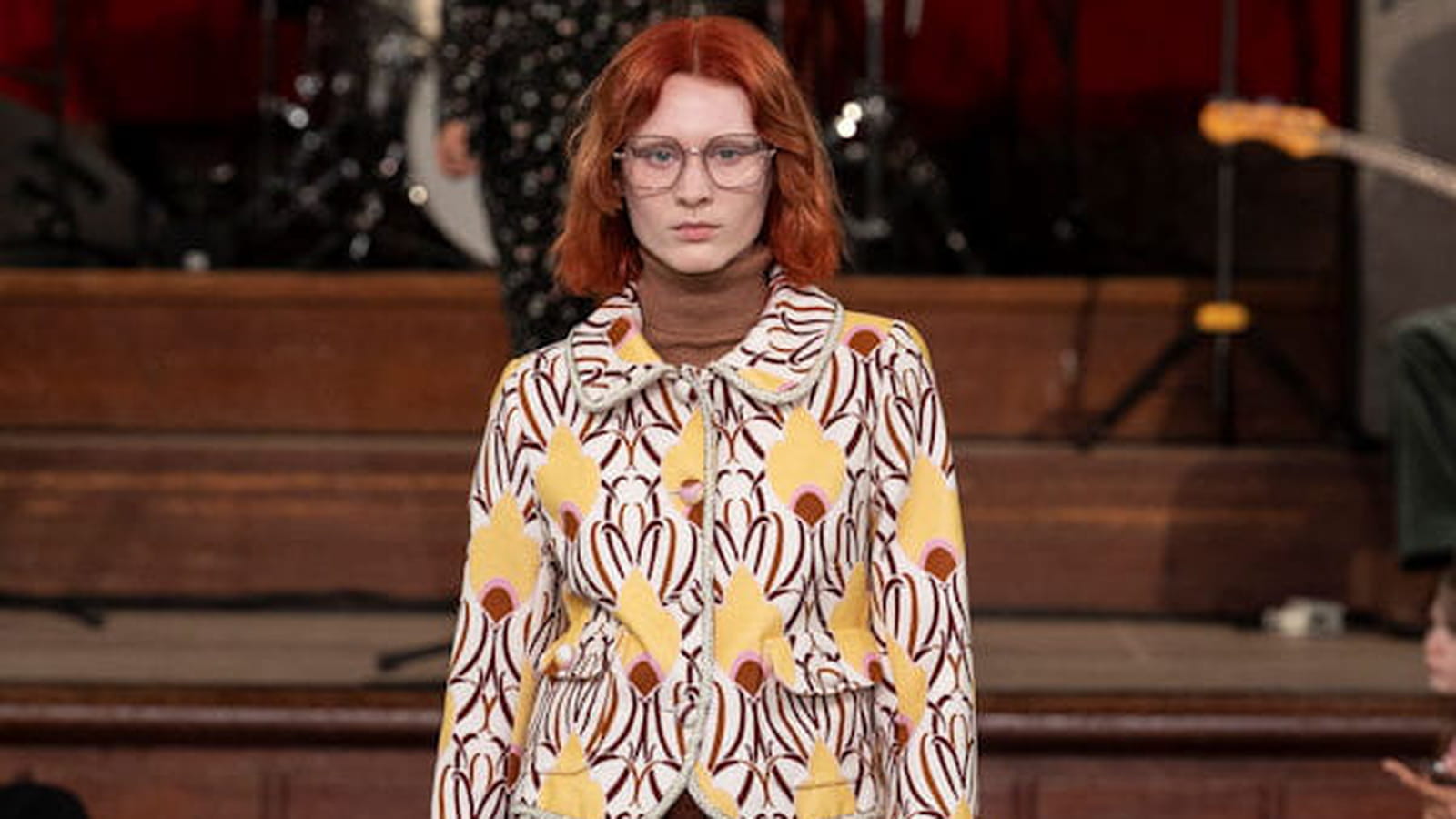 Look 32