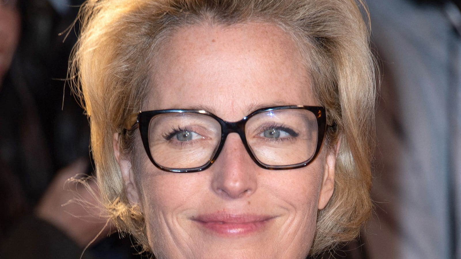 Gillian Anderson, cheveux courts