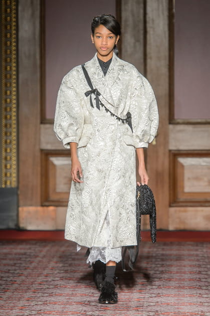 D&eacute;fil&eacute; Simone Rocha