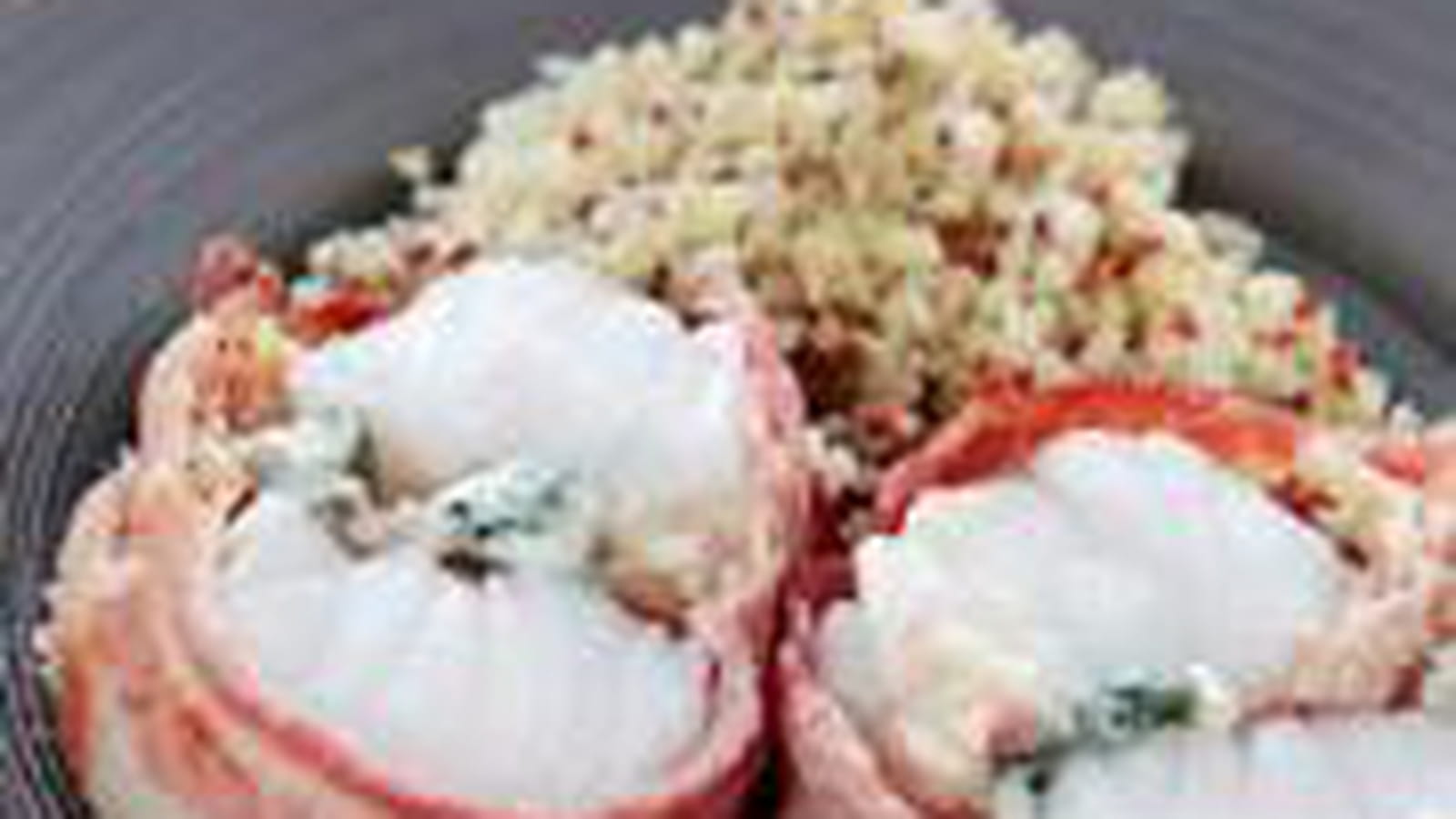 Rouleaux de lotte au roquefort