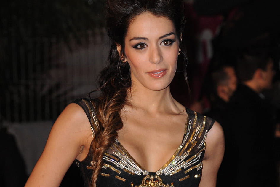 La tresse XXL de Sofia Essa&iuml;di