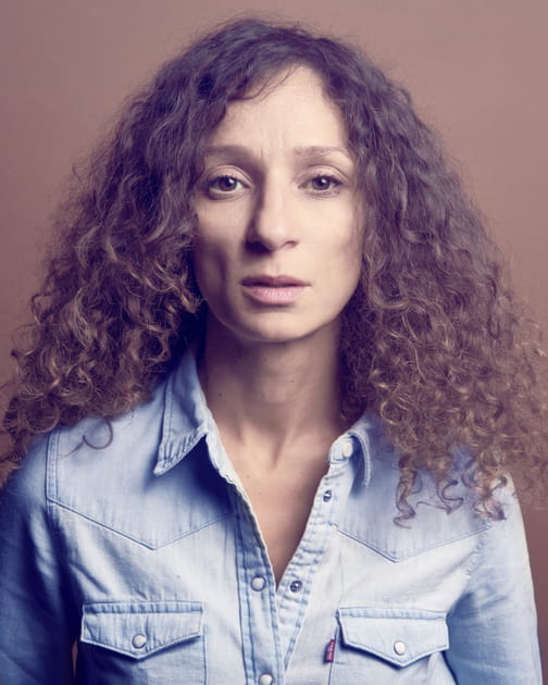 Salam, un film documentaire co-réalisé par Mélanie Diam's et deux réalisatrices