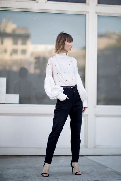 Le chemisier romantique