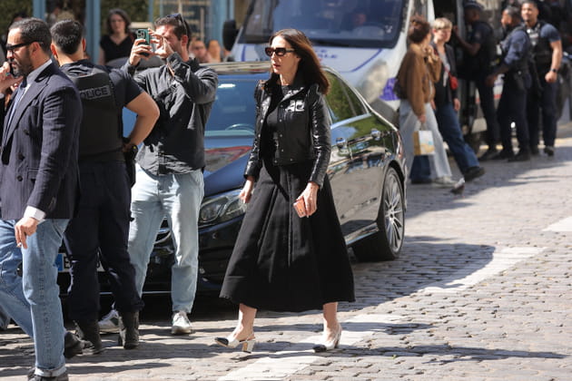 Elsa Zylberstein, pr&eacute;sente aux obs&egrave;ques de Nadia Far&egrave;s&nbsp;: "Quelle tristesse"