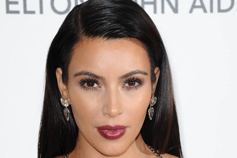 Le rouge &agrave; l&egrave;vres bordeaux de Kim Kardashian