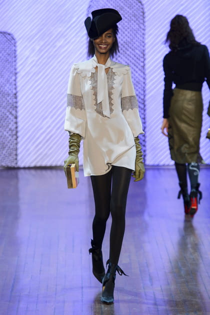 D&eacute;fil&eacute; Olympia Le Tan