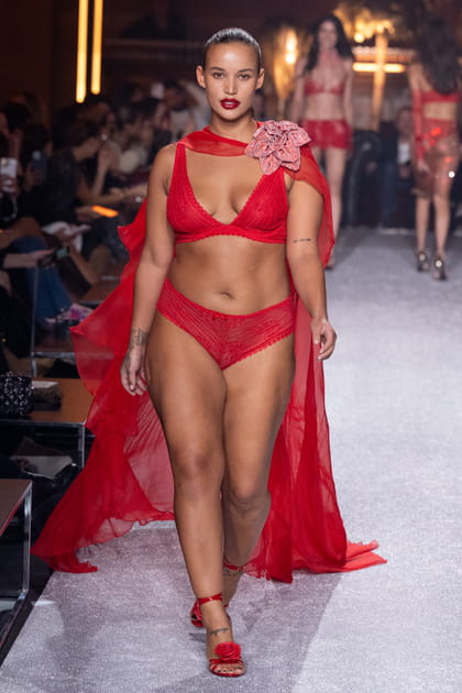 Look 41&nbsp;du d&eacute;fil&eacute; Etam Live Show 2023