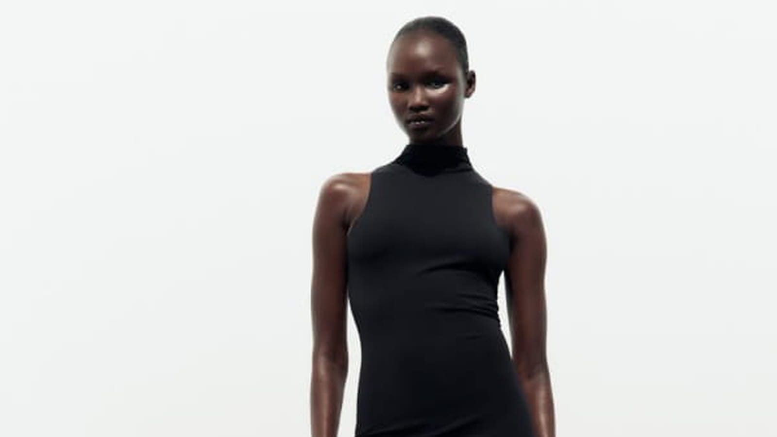 Robe à col cheminée Zara