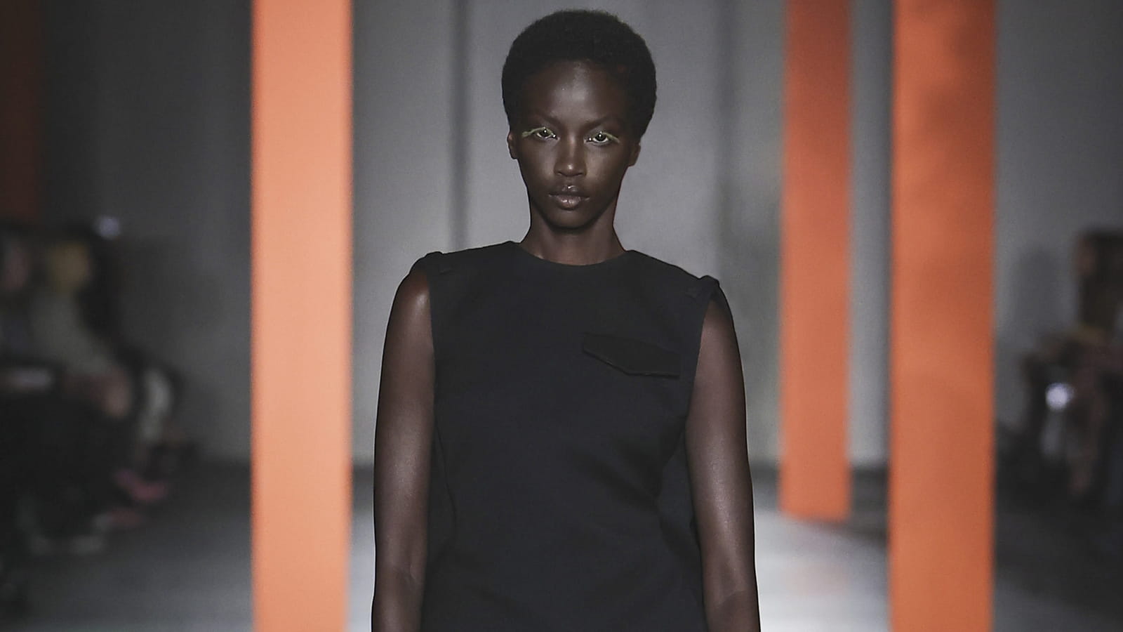 Look 29