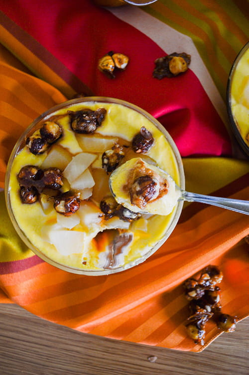 Tiramisu caramel beurre salé, poires, noisettes caramélisées