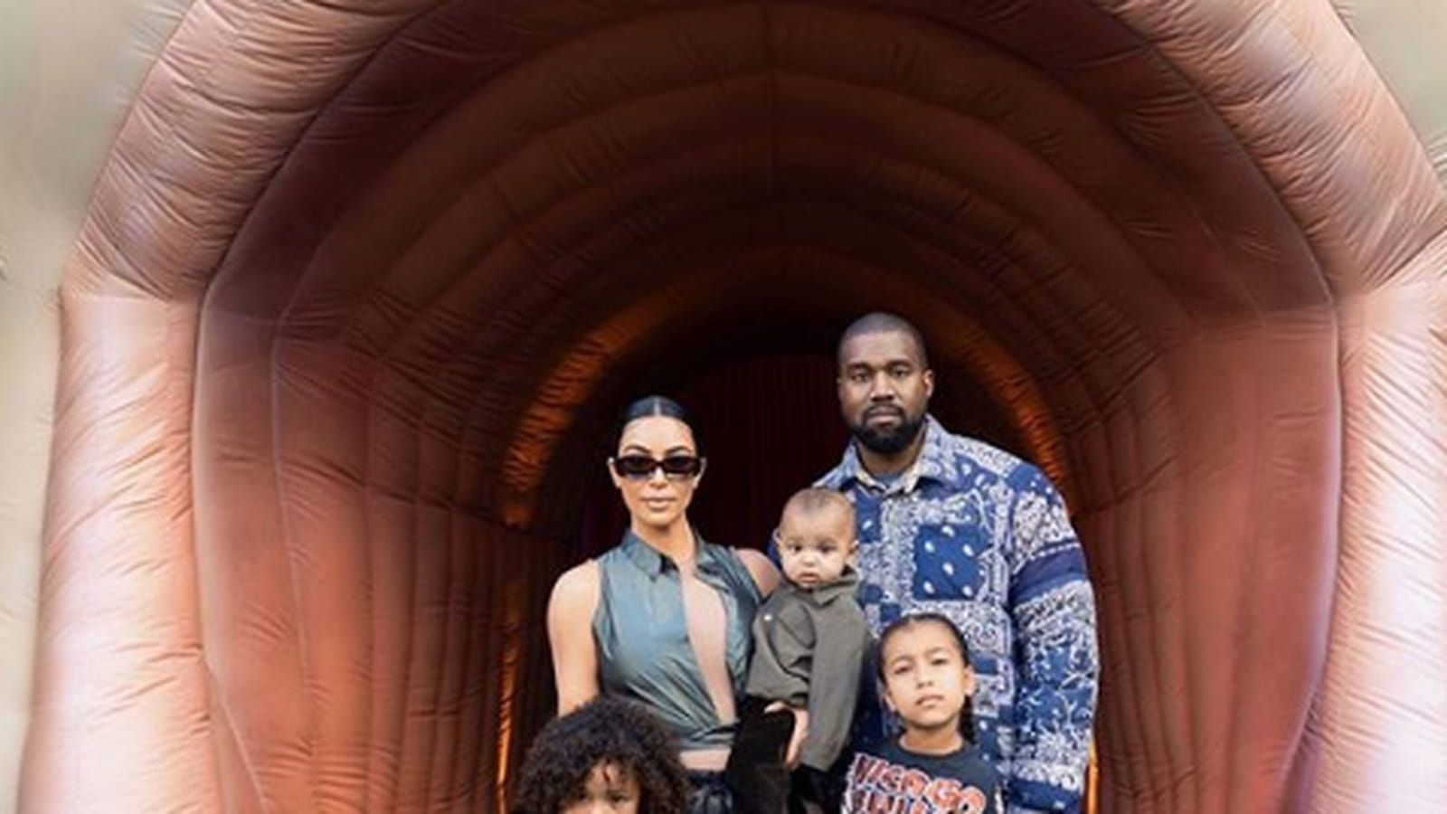 Saint West, Kim Kardashian, Chicago West, Psalm West, North West et Kanye West