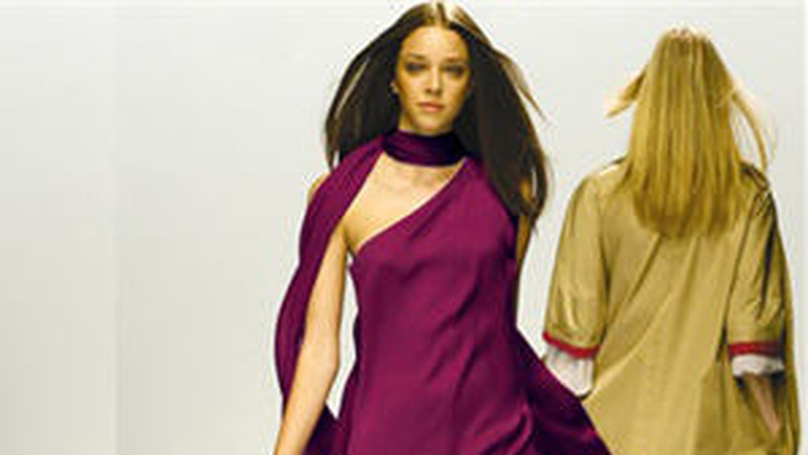 Robe asymétrique de Tara Jarmon